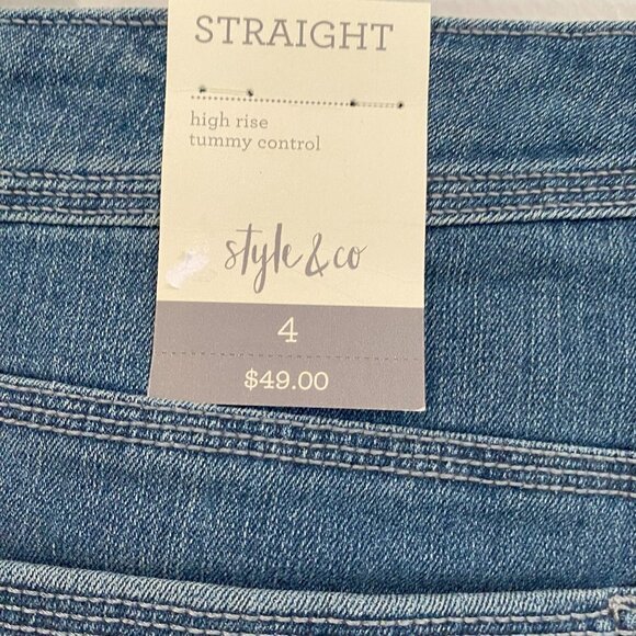 Style & Co Medium Wash Straight Leg Jeans - Size 4 - Picture 4 of 5
